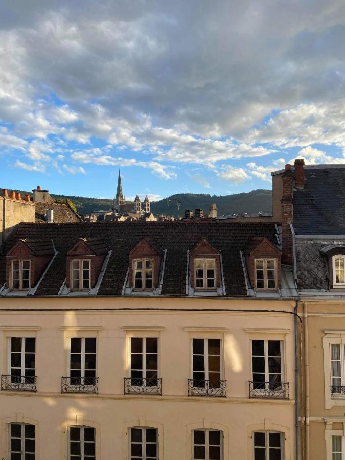 Au Coeur De La Ville Autun Exterior foto